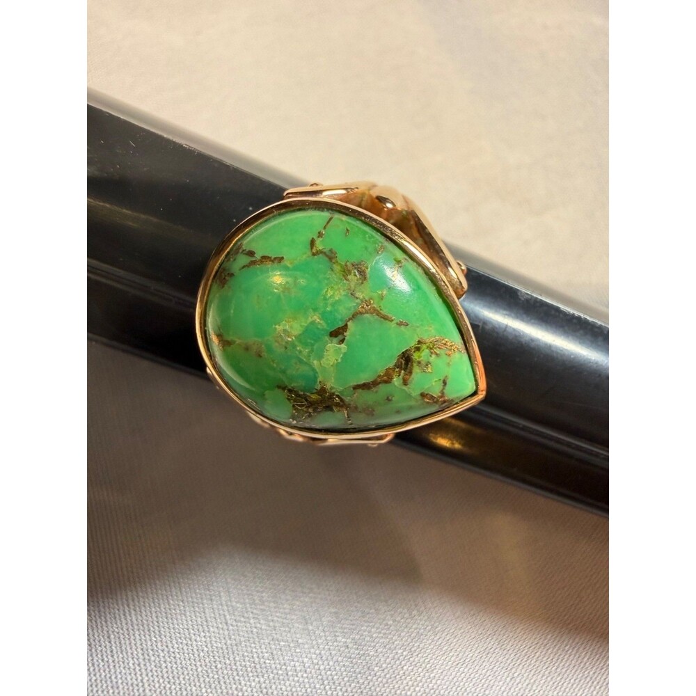 Vtg Stamped Thailand NOA Gold Ring With Green Turquoise Stone Sz 5.5